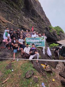 Wisata Religi Sanghyang Sirah Ujung Kulon Bersama Keris Bersatu keris bersatu